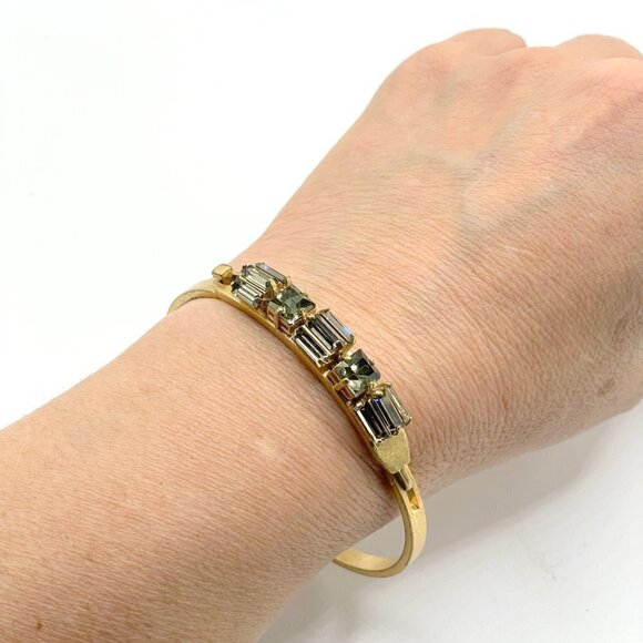 Madewell Multi-Shape Grey Green Crystal Gold Tone Hinged Hook Bangle Bracelet - Picture 4 of 10